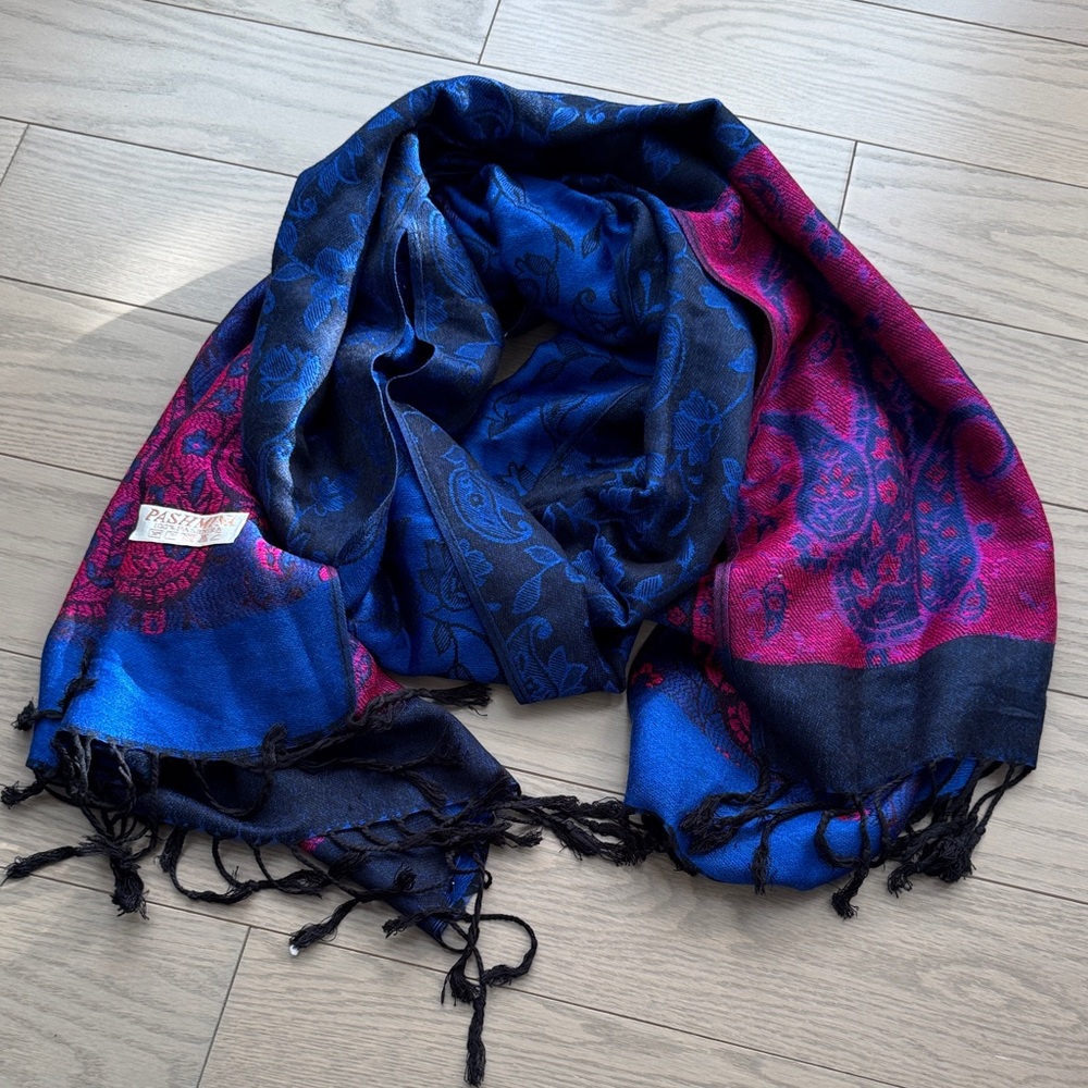 Beautiful Pink, Blue and Black Patterned Pashmina Scarf NWOT